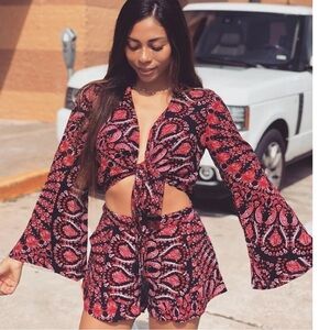 Seven wonders women’s love sick paisley red & black crop top & short set size 10
